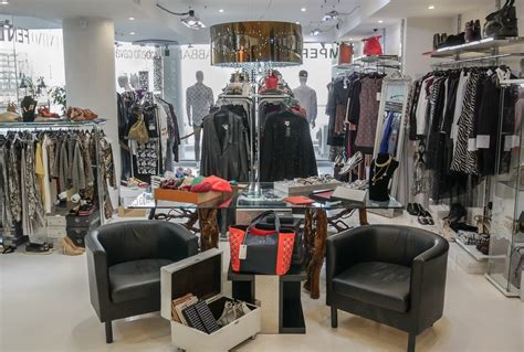 saint julian malta negozio gucci|Shops with GUCCI in St. Julian's and surroundings .